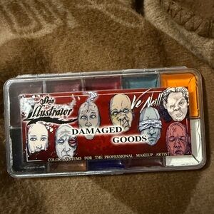Skin Illustrator special effects makeup palette  Ve Neill Damaged Goods